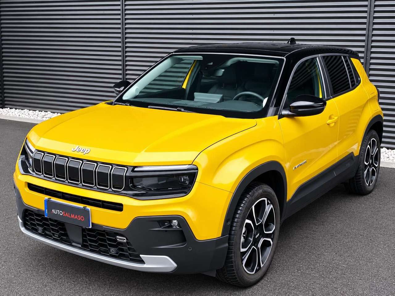Jeep Avenger 1.2 MHEV e-Hybrid Turbo Summit 101 CV