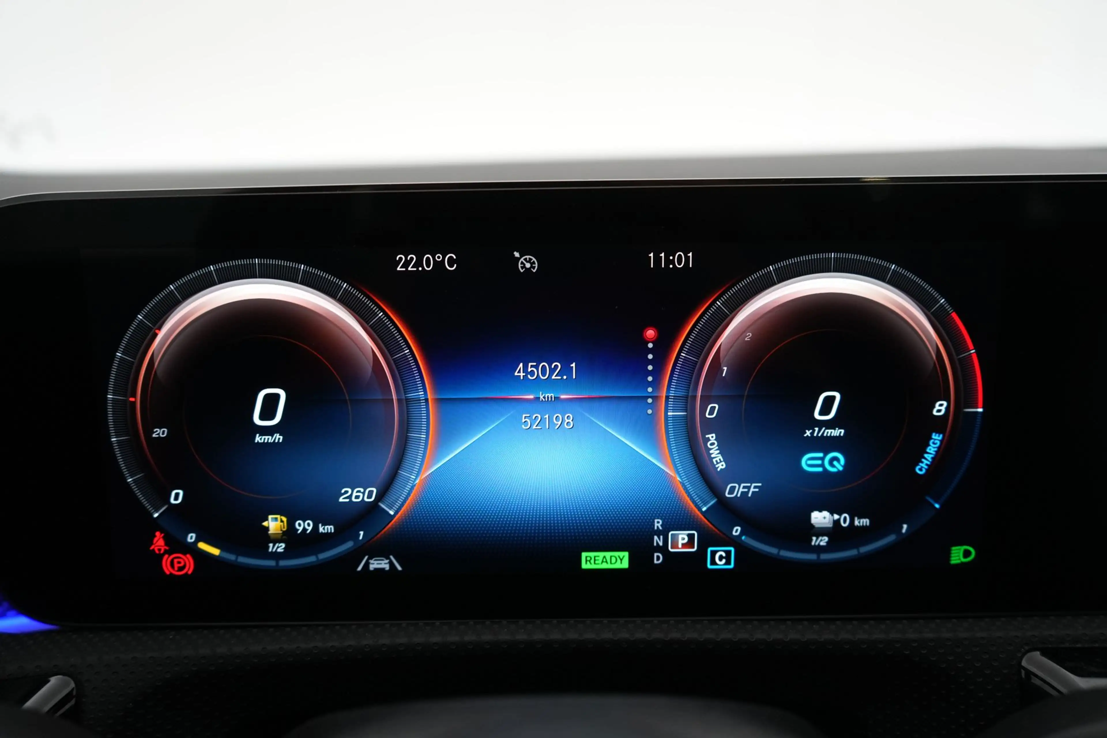 Mercedes-Benz CLA 250 250e PHEV Business Solution Luxury LEDER/CUIR LED — photo 14