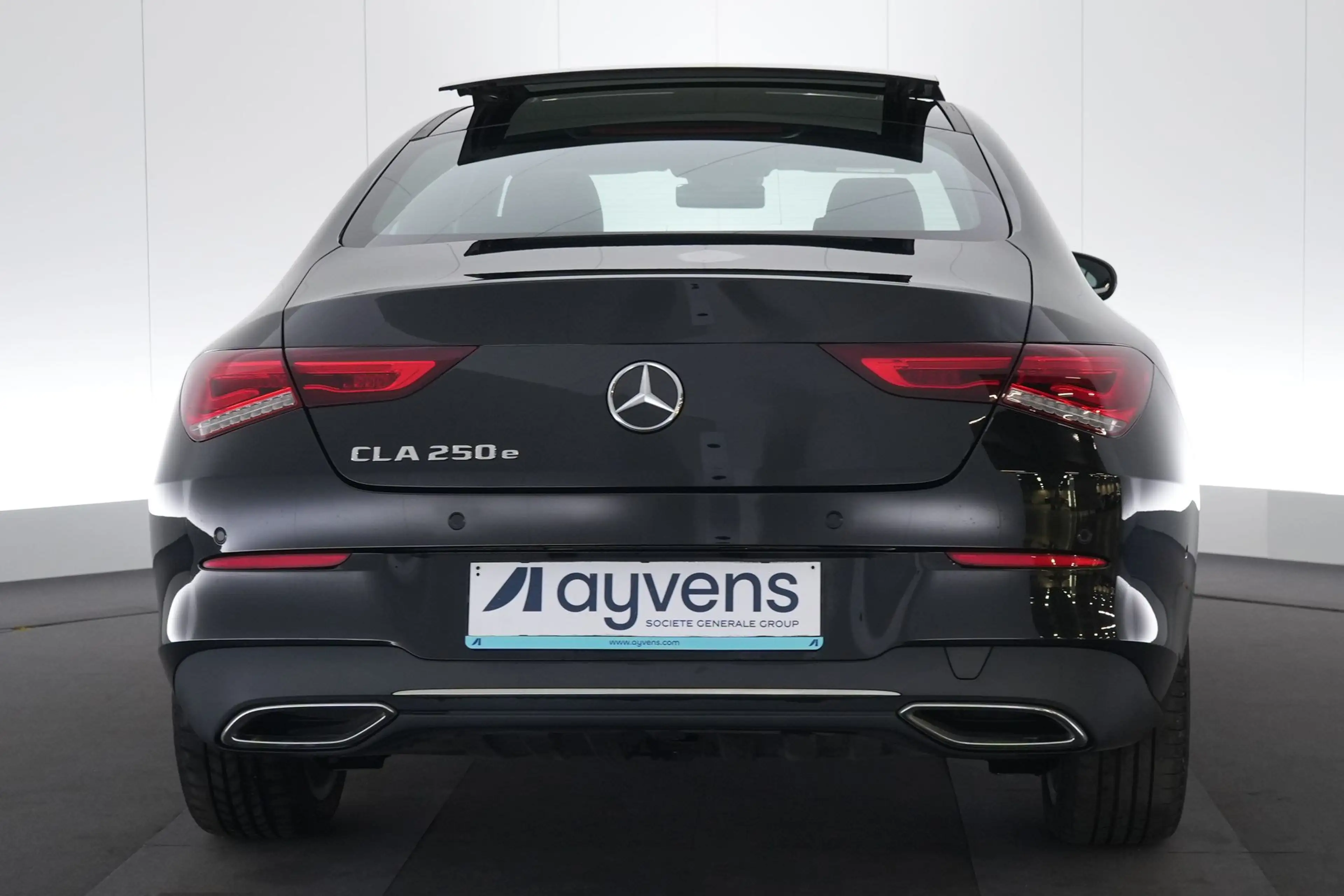 Mercedes-Benz CLA 250 250e PHEV Business Solution Luxury LEDER/CUIR LED — photo 8