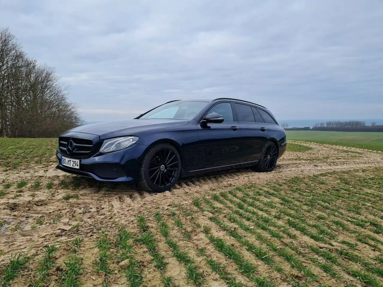Mercedes-Benz E 220