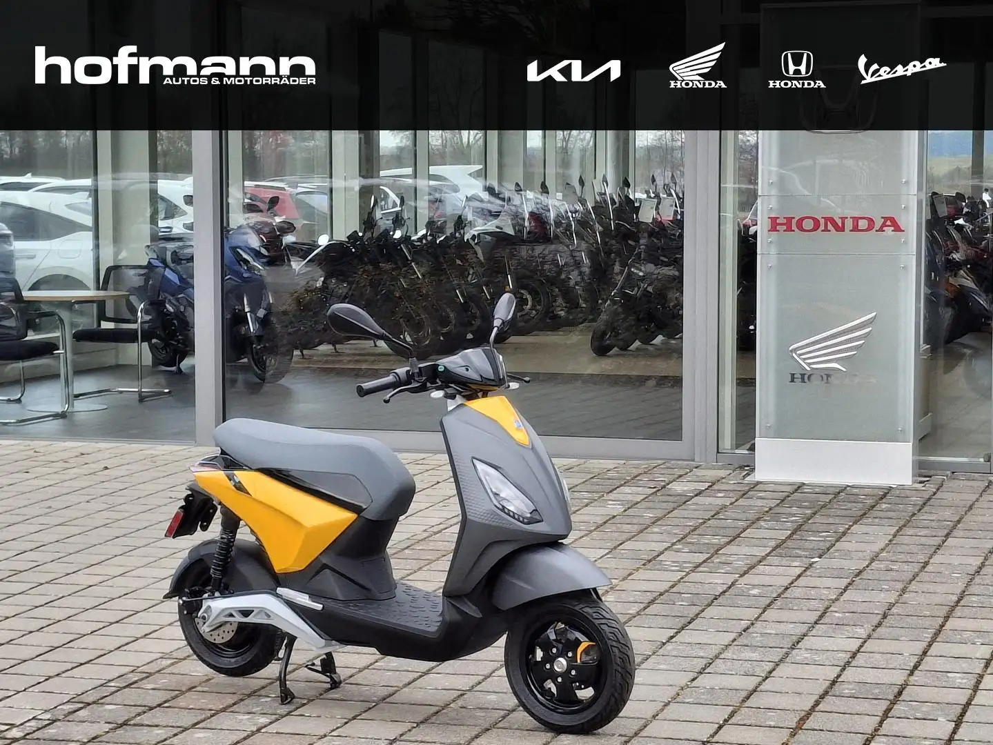 Piaggio PIAGGIO ONE 1+ Orange - 1