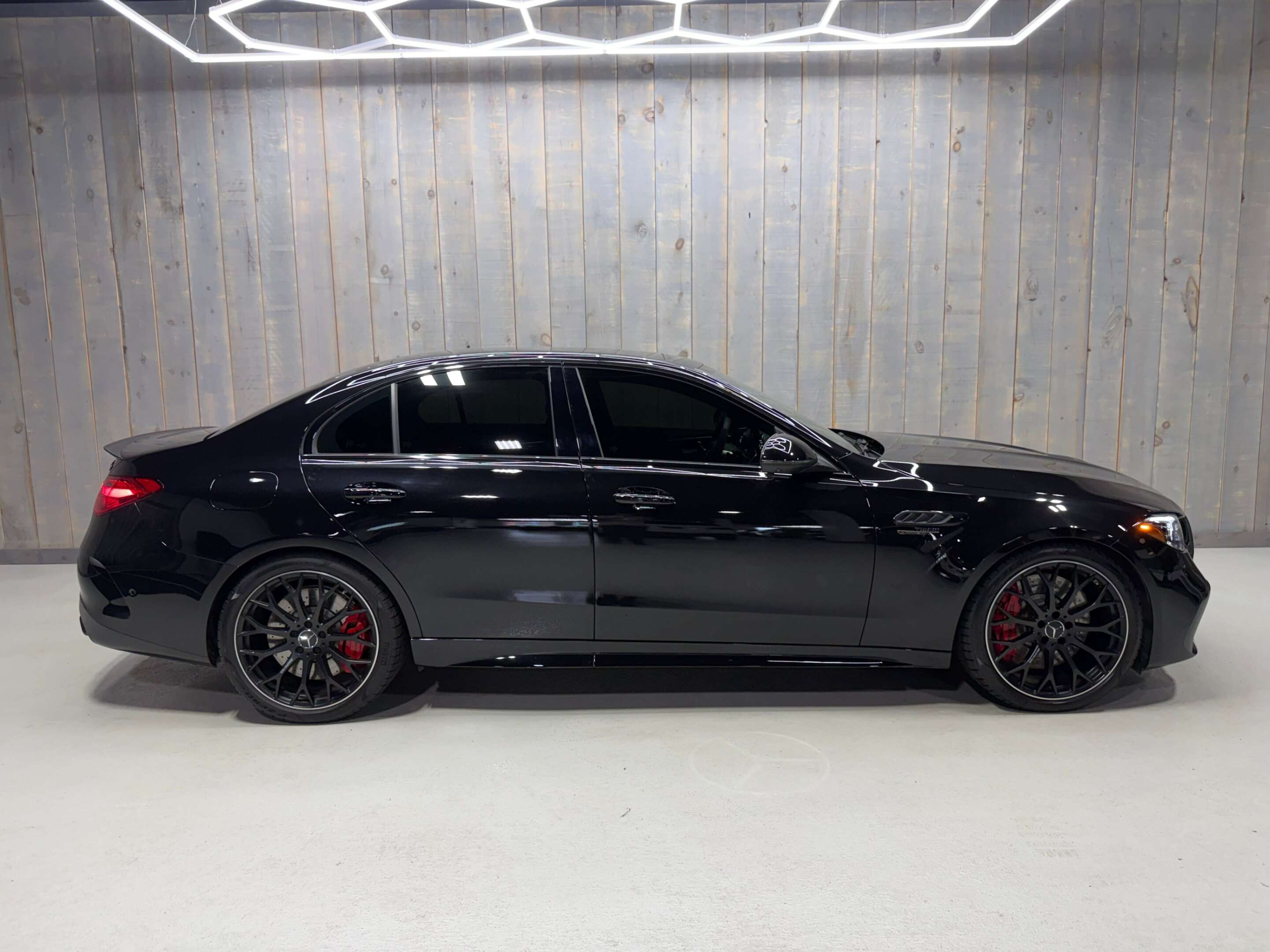 2024 Mercedes-Benz C-Class AMG C 63 S E PERFORMANCE 4MATIC+ |AKRAPOVIC EXHAUS — снимка 1