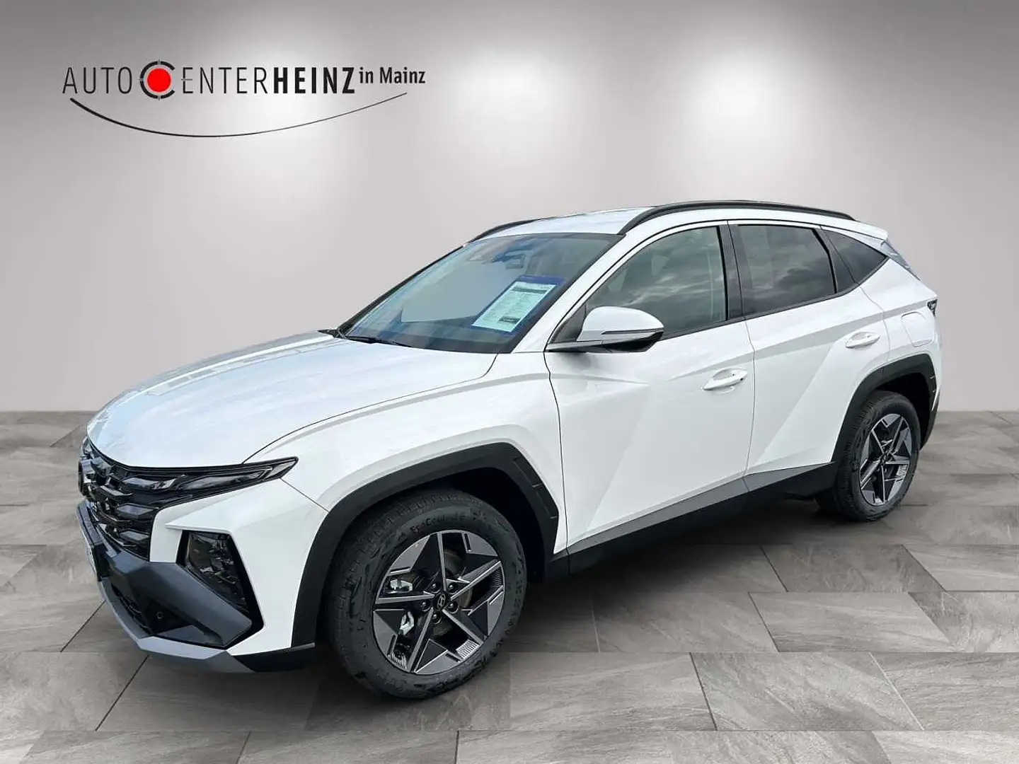 Hyundai TUCSON Diesel 1.6 CRDi 48V-Hybrid 2WD DCT Trend Белый - 1