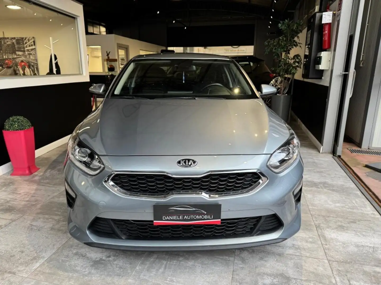 Kia Ceed / cee'd Ceed 1.0 T-GDi 100 CV 5p. Urban Grigio - 2