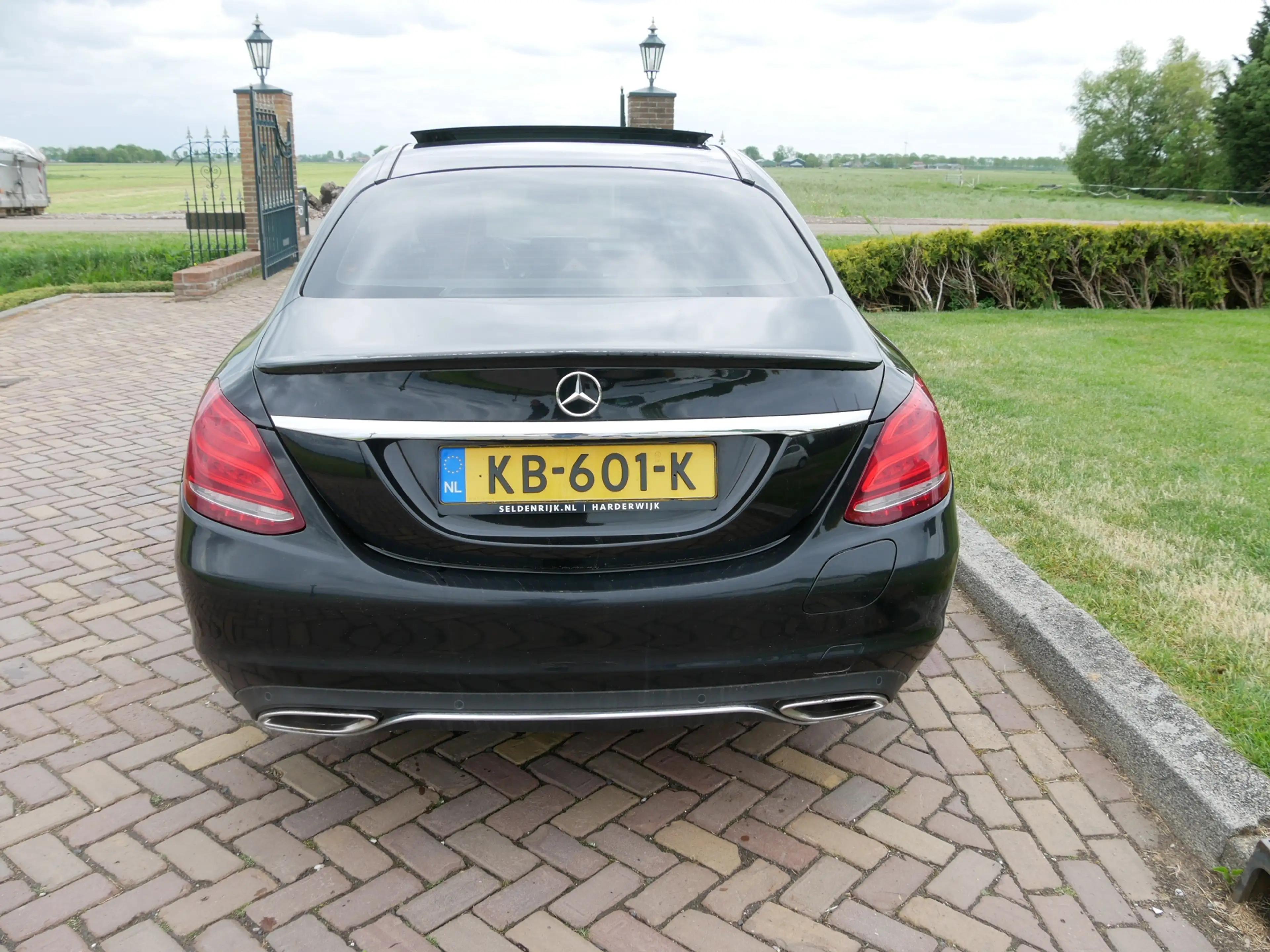 Mercedes-Benz C 350 e Lease Edition PANO BURMESTER ** 11999 NETTO ** — photo 8