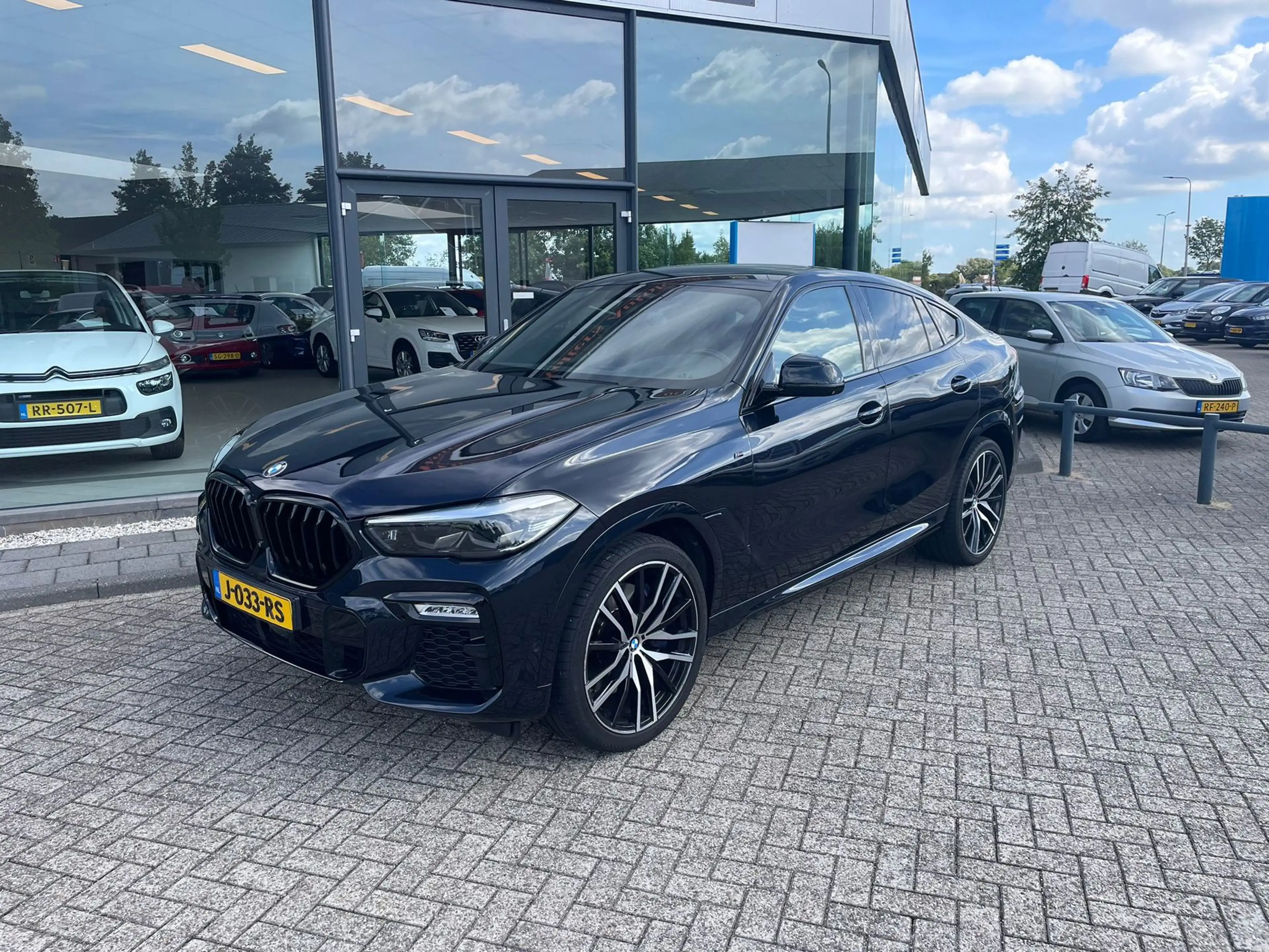 BMW X6 XDrive30d High Executive — photo 2