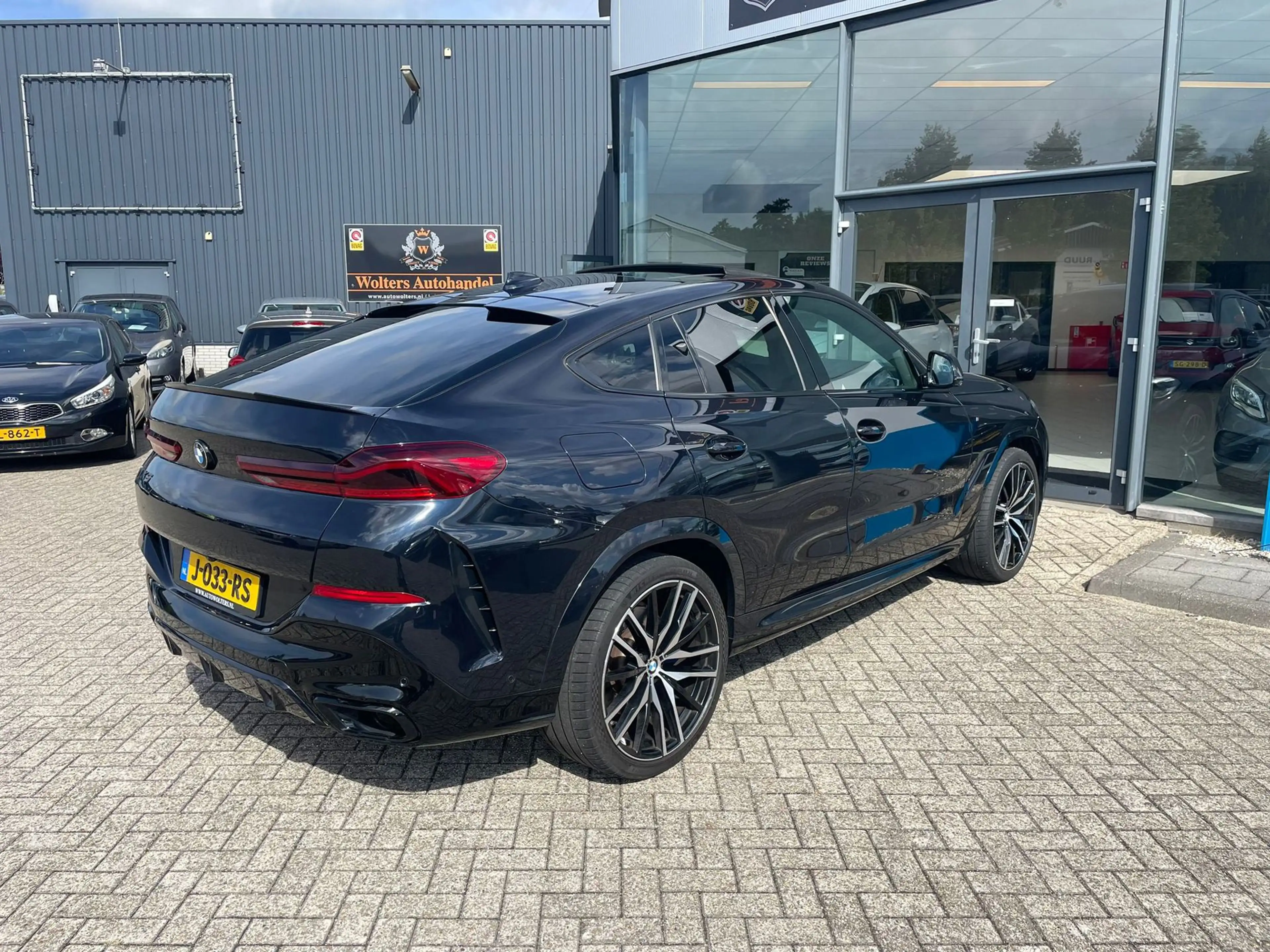 BMW X6 XDrive30d High Executive — photo 10