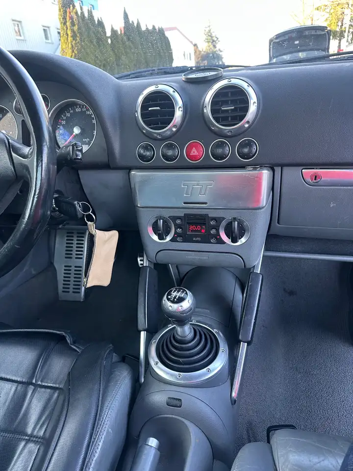 Audi TT Coupe 1.8 T, foto 10