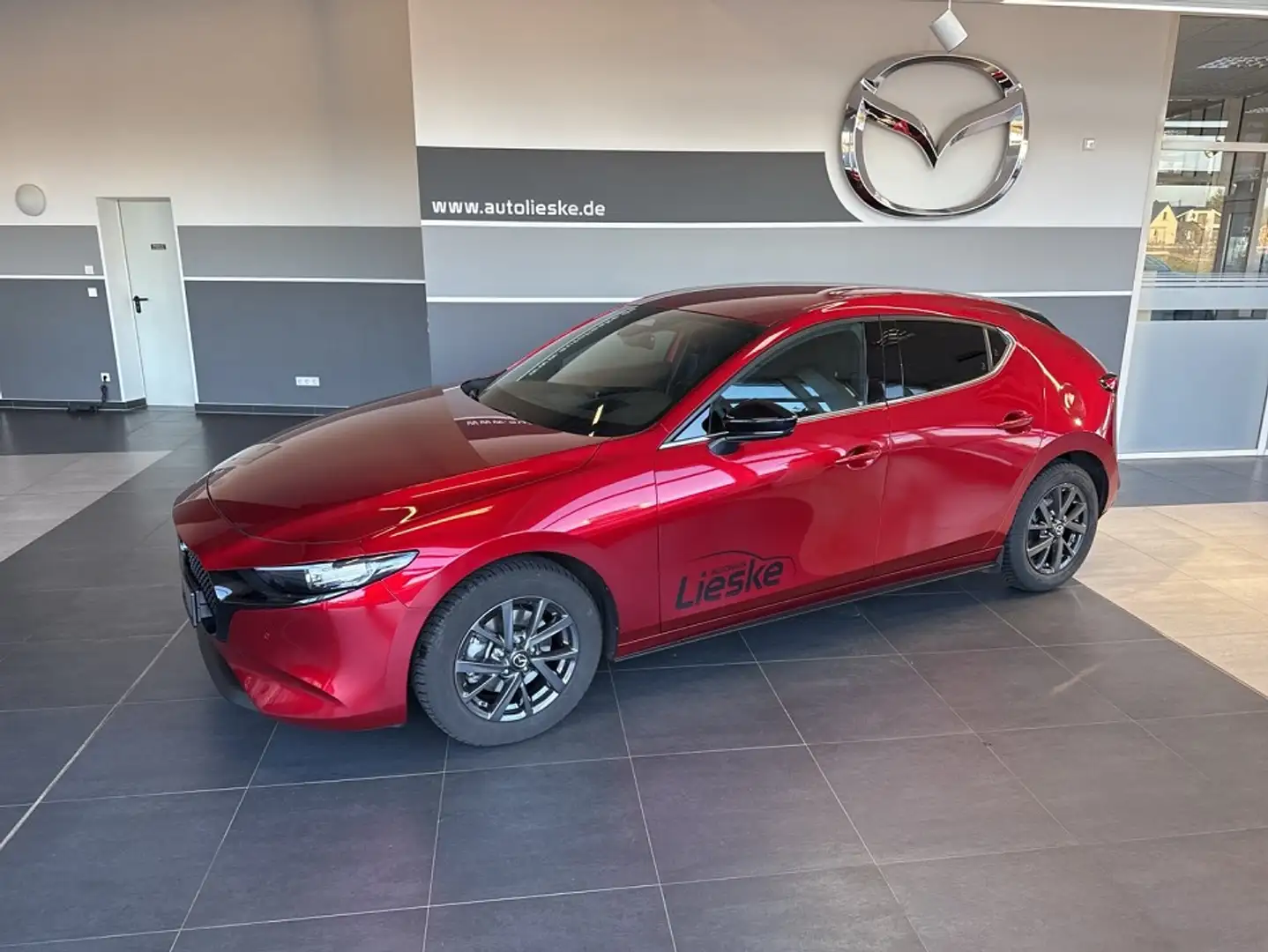 Mazda 3 2.5L e-SKYACTIV G 140ps 6MT FWD Homura Rot - 2