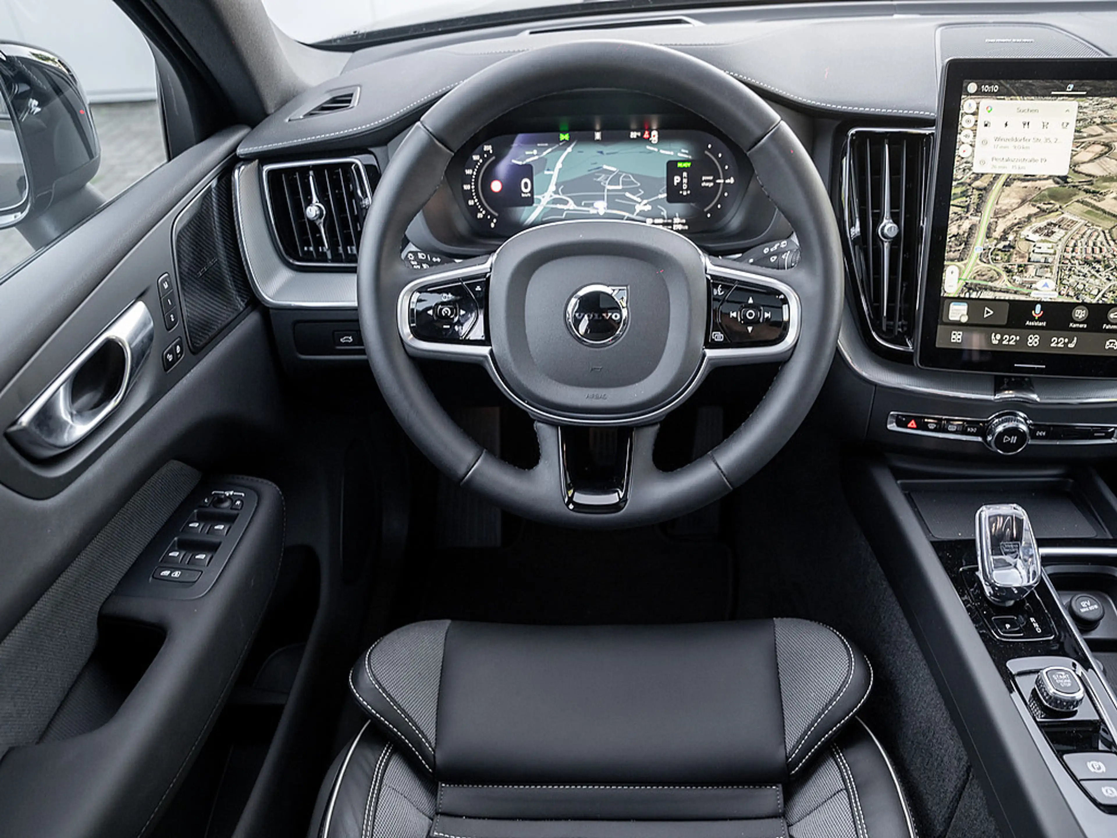 Volvo XC60 T6 Ultra Black Edition *Gewerbekunden* — photo 6
