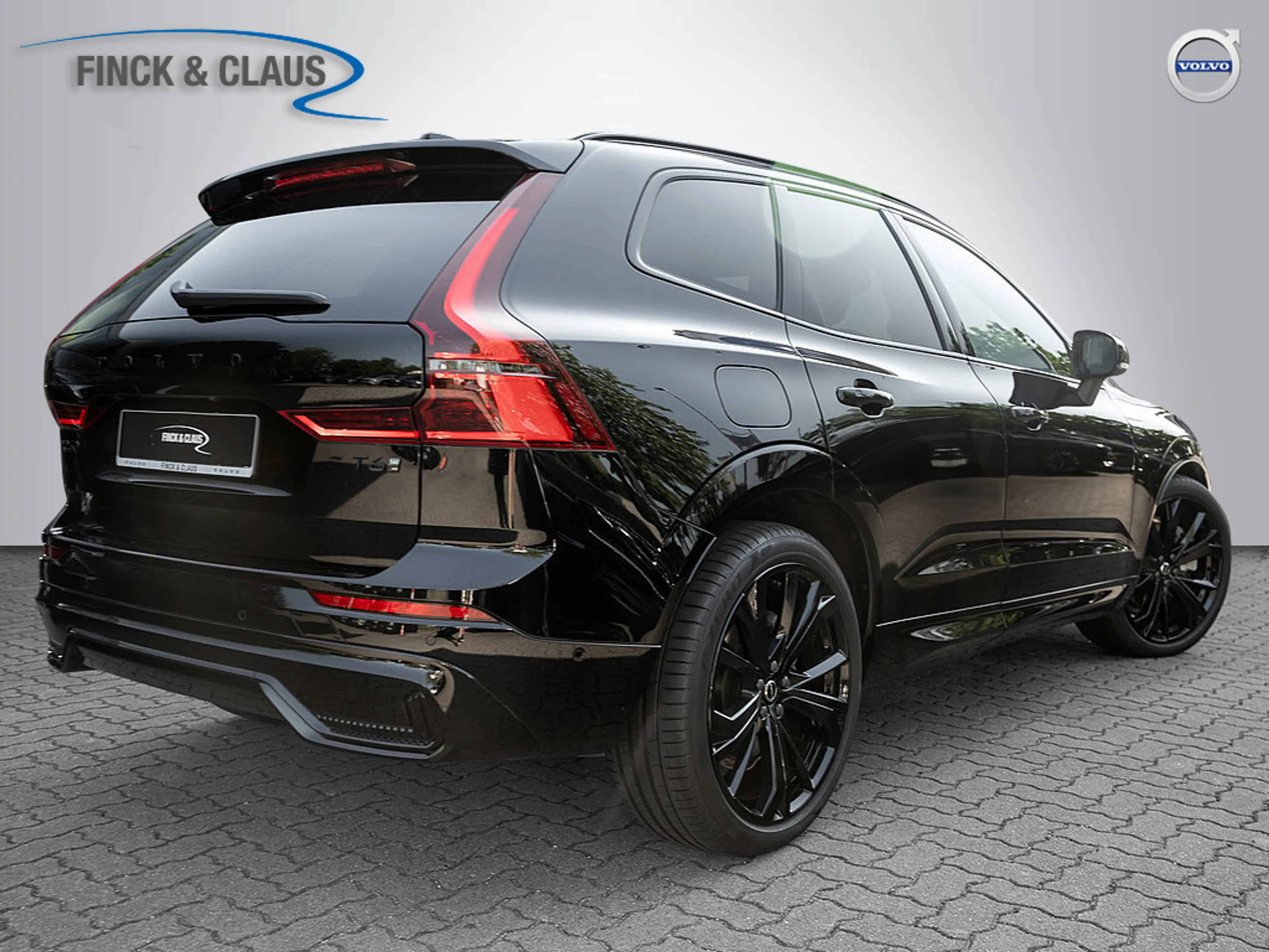 Volvo XC60 T6 Ultra Black Edition *Gewerbekunden* — photo 2