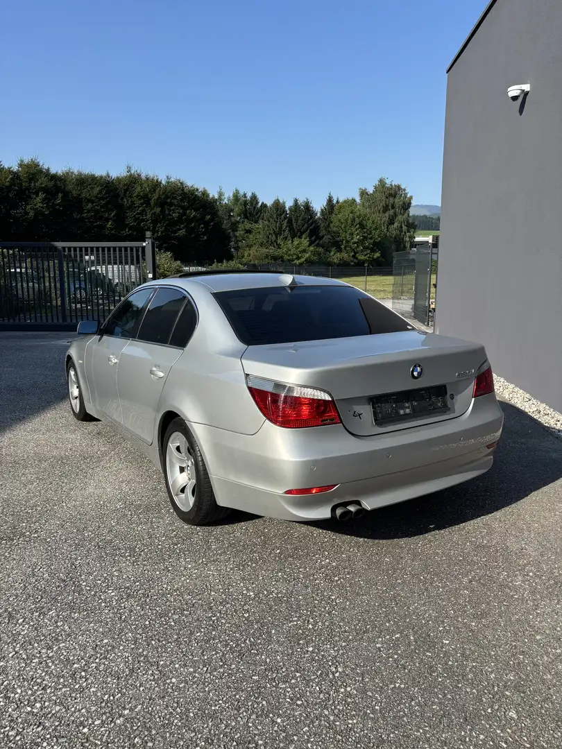 BMW 520 520i Österreich-Paket - 2