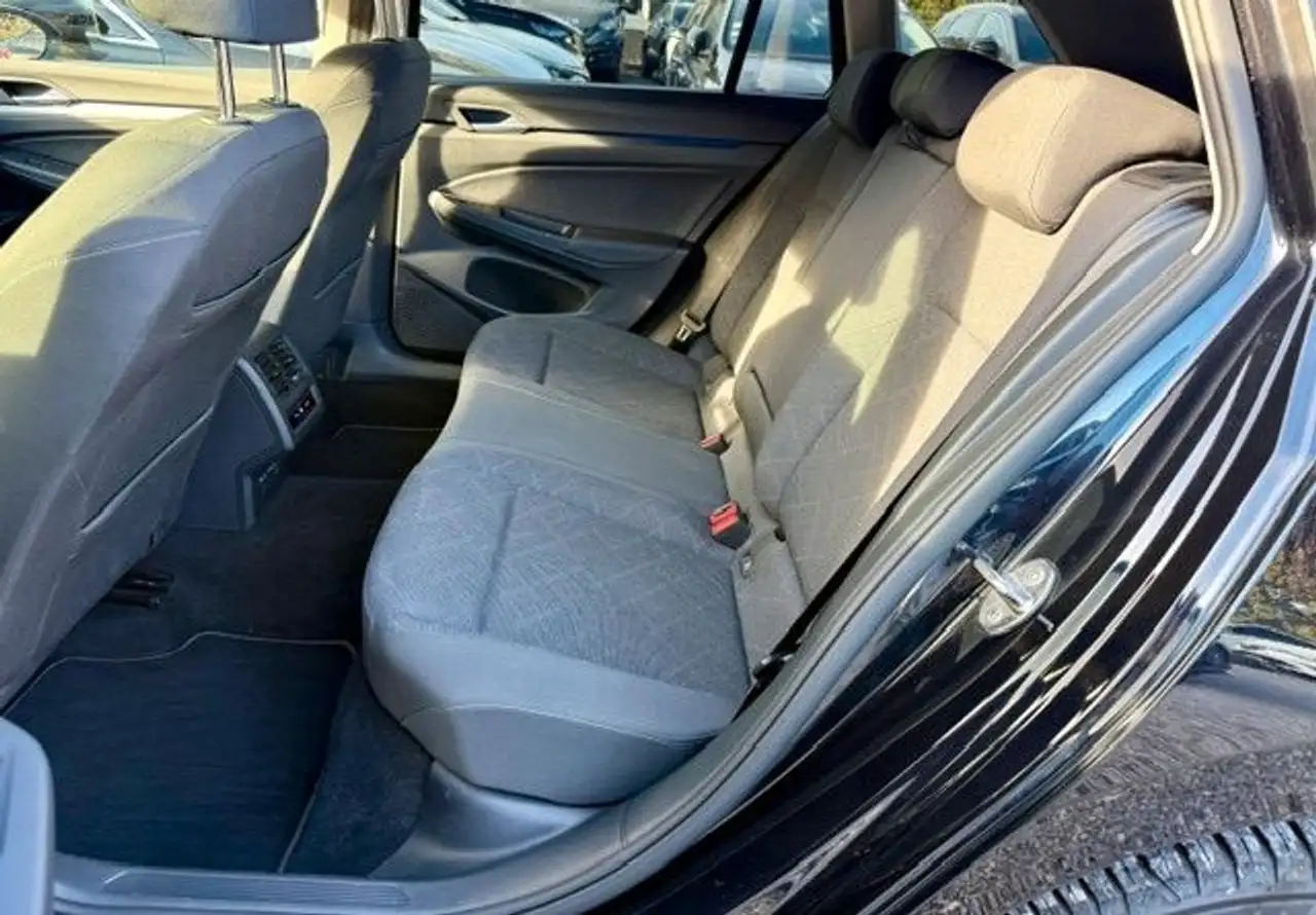 Volkswagen Golf Standard Model — photo 9