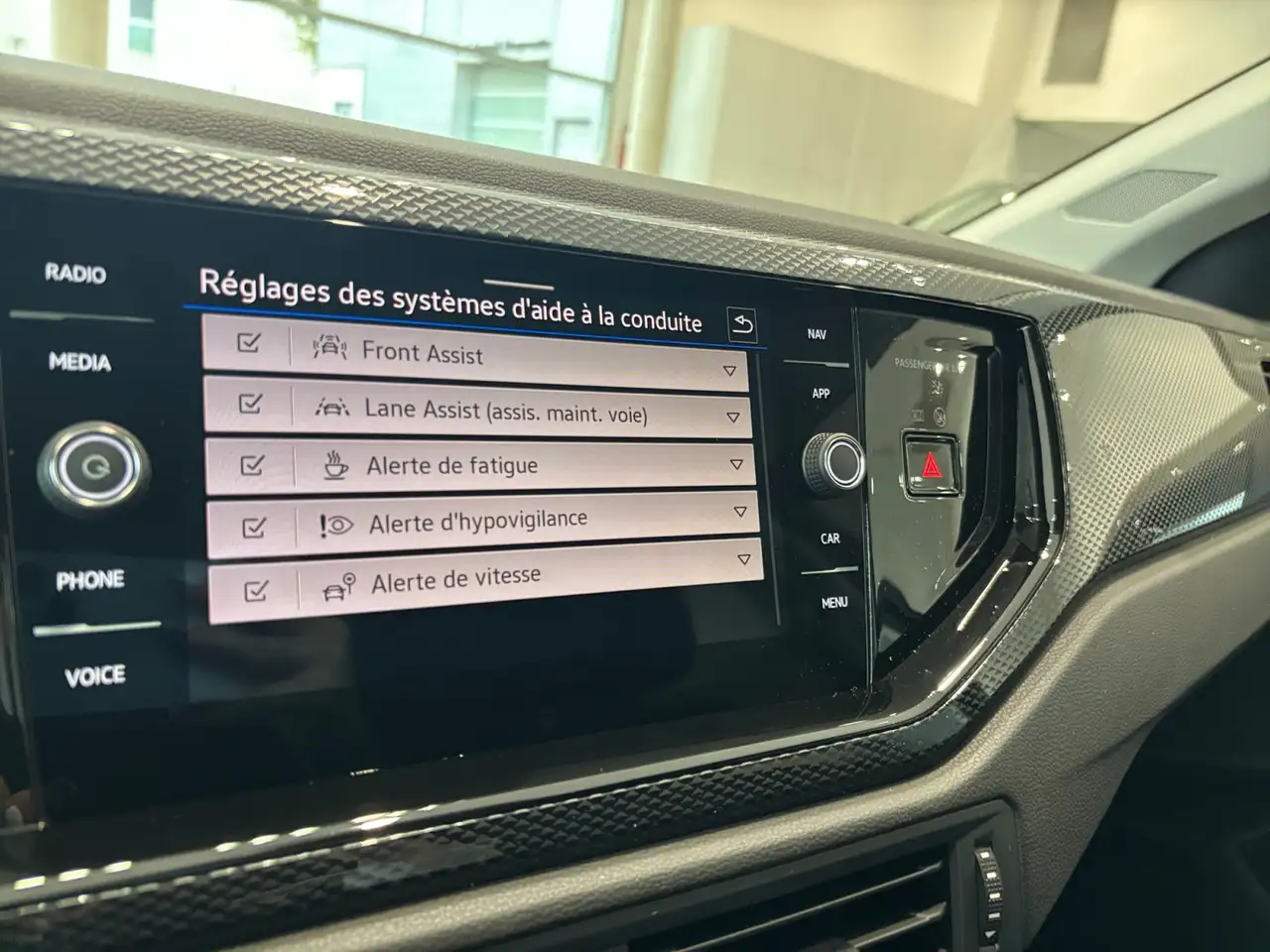 Volkswagen Polo Citadine 5 portes — photo 23