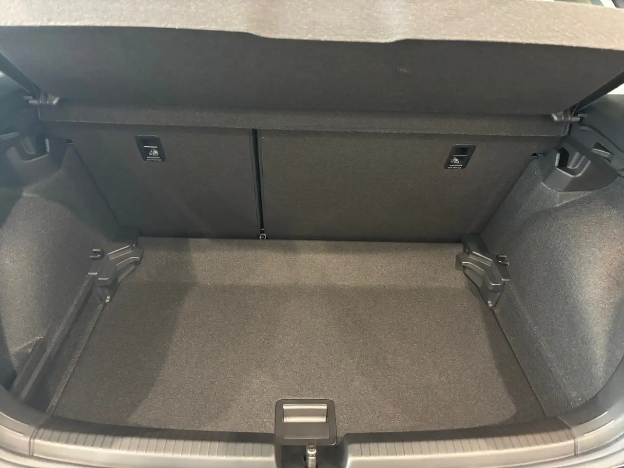 Volkswagen Polo Citadine 5 portes — photo 27