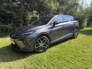 64 kWh Luxury