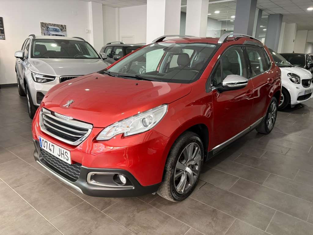 Peugeot 2008 1.6 BlueHDI S&S Allure 120 - foto 1