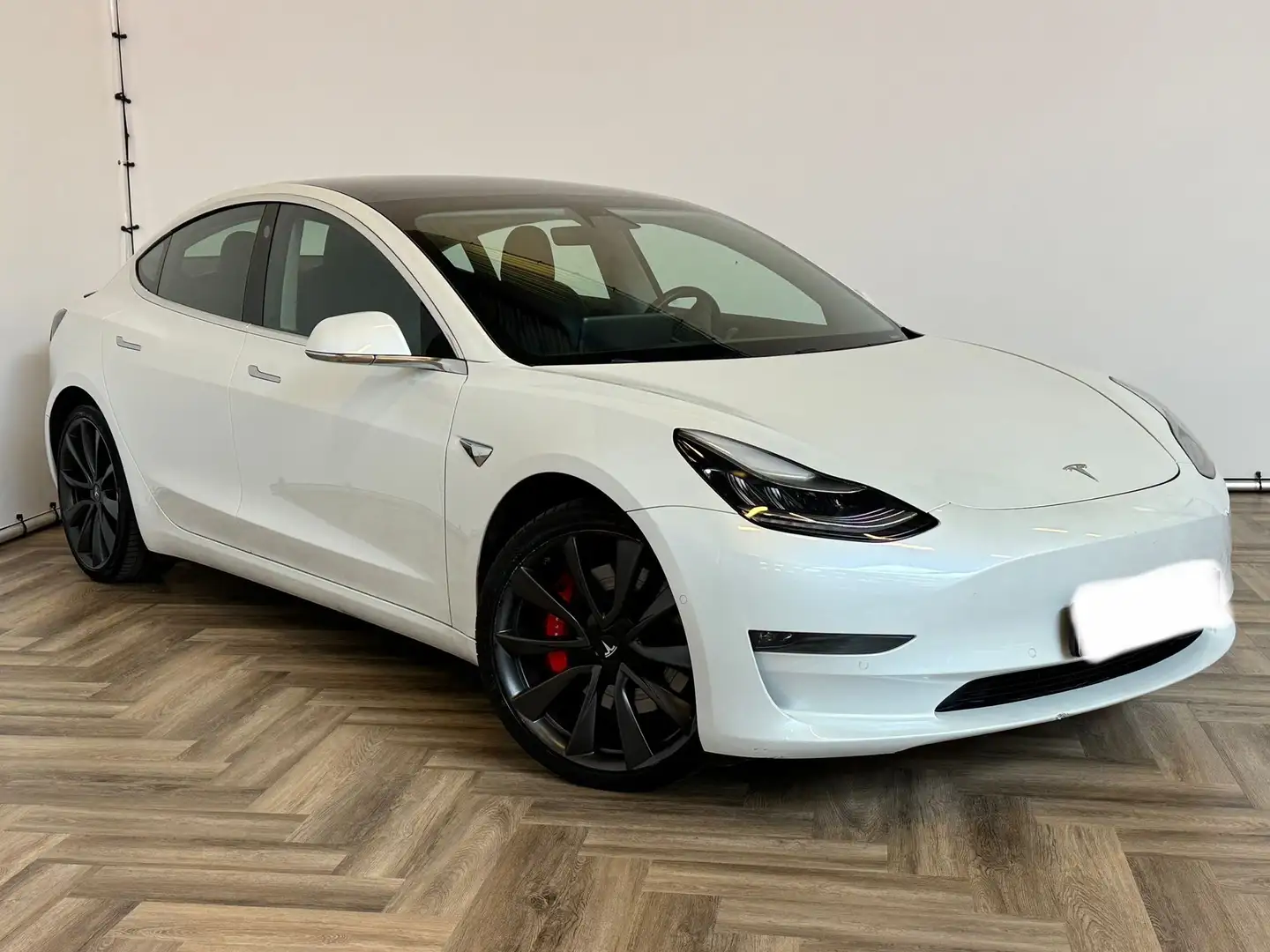 Tesla Model 3 Performance AWD MwSt. ausweisbar Wit - 1