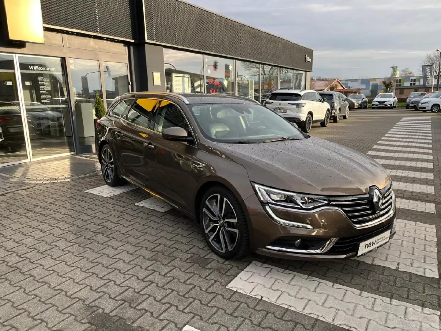Renault Talisman Grandtour Intens dCi 160 Automatik Marrón - 2
