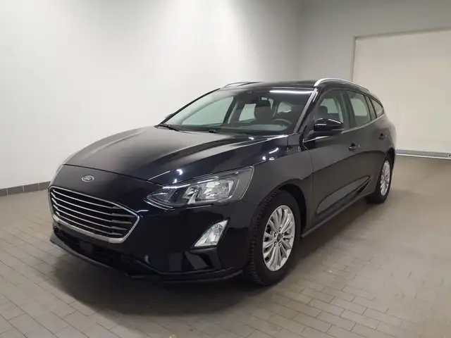 Ford Focus Titanium Winterpaket Navi Lane Asist RFKA DAB Totwinkel