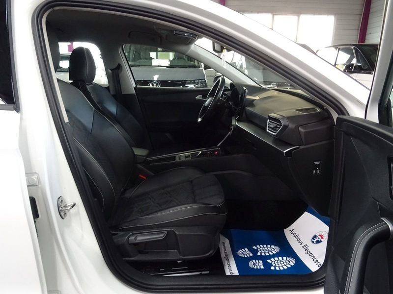 SEAT Leon LEON ST 2.0 STYLE*AHK*ACC*CAM*KEY*LED* — photo 6