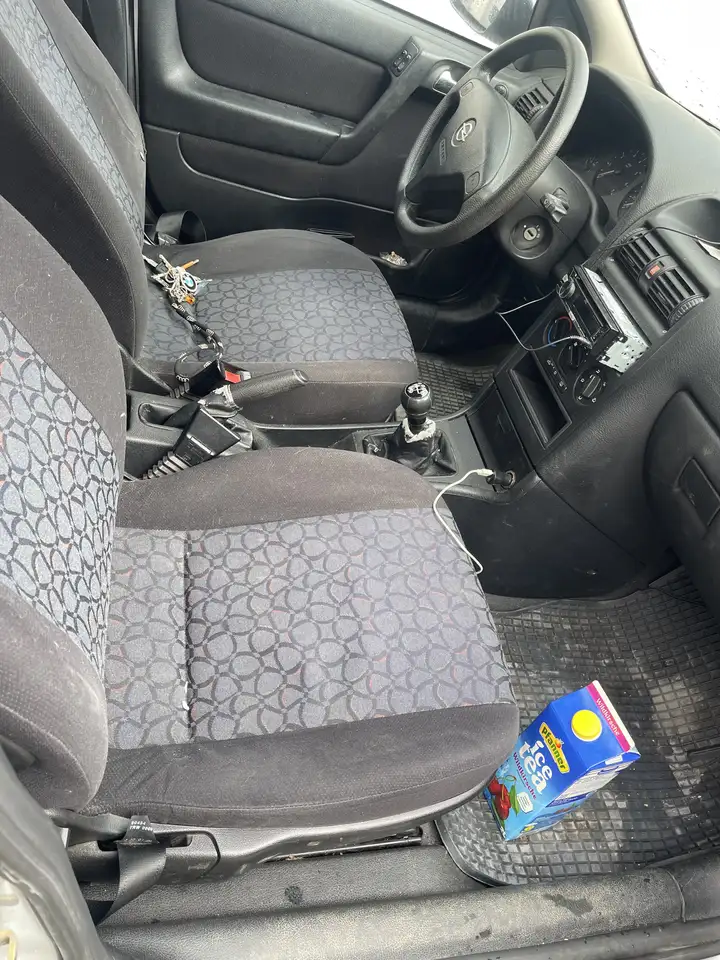 Opel Astra 1.6 Edition 2000, foto 10