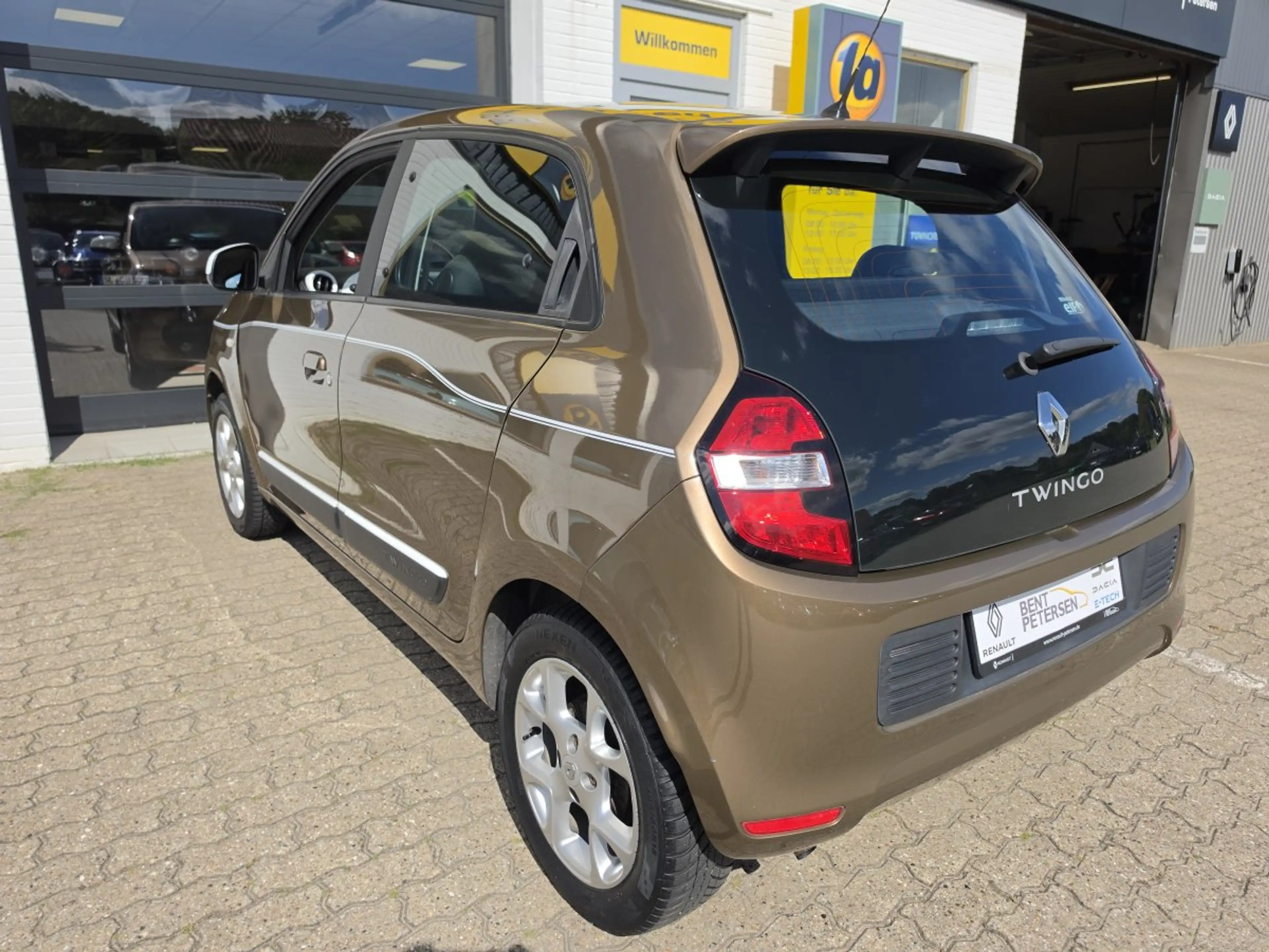 Renault Twingo 0.9 TCe 90 Luxe ENERGY 0.9 TCe 90 EU6 Luxe ENERGY — photo 8