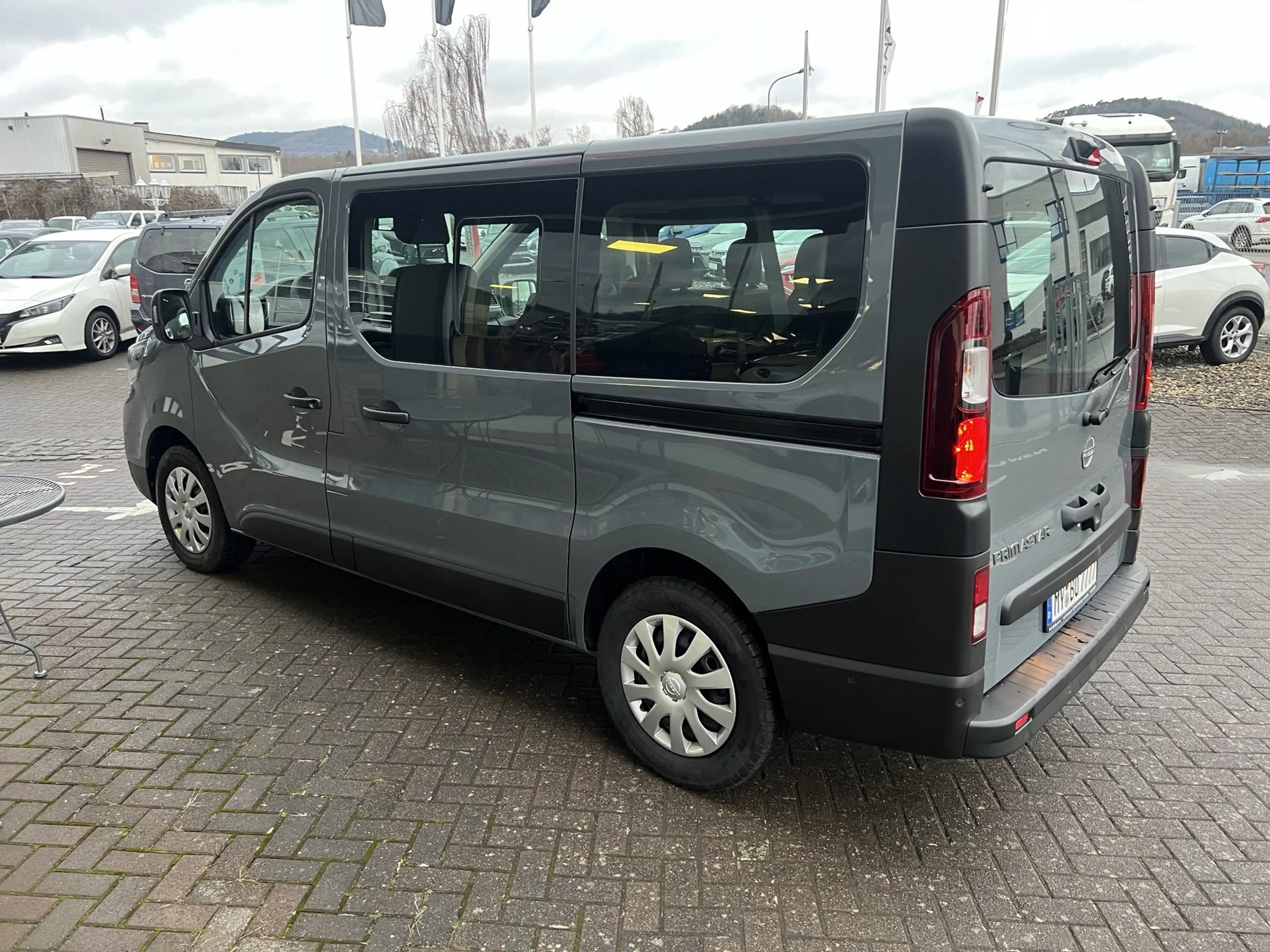 Nissan Primastar Primastar Kombi L1H1 Autom. N-Connecta Allwetterr. — photo 3