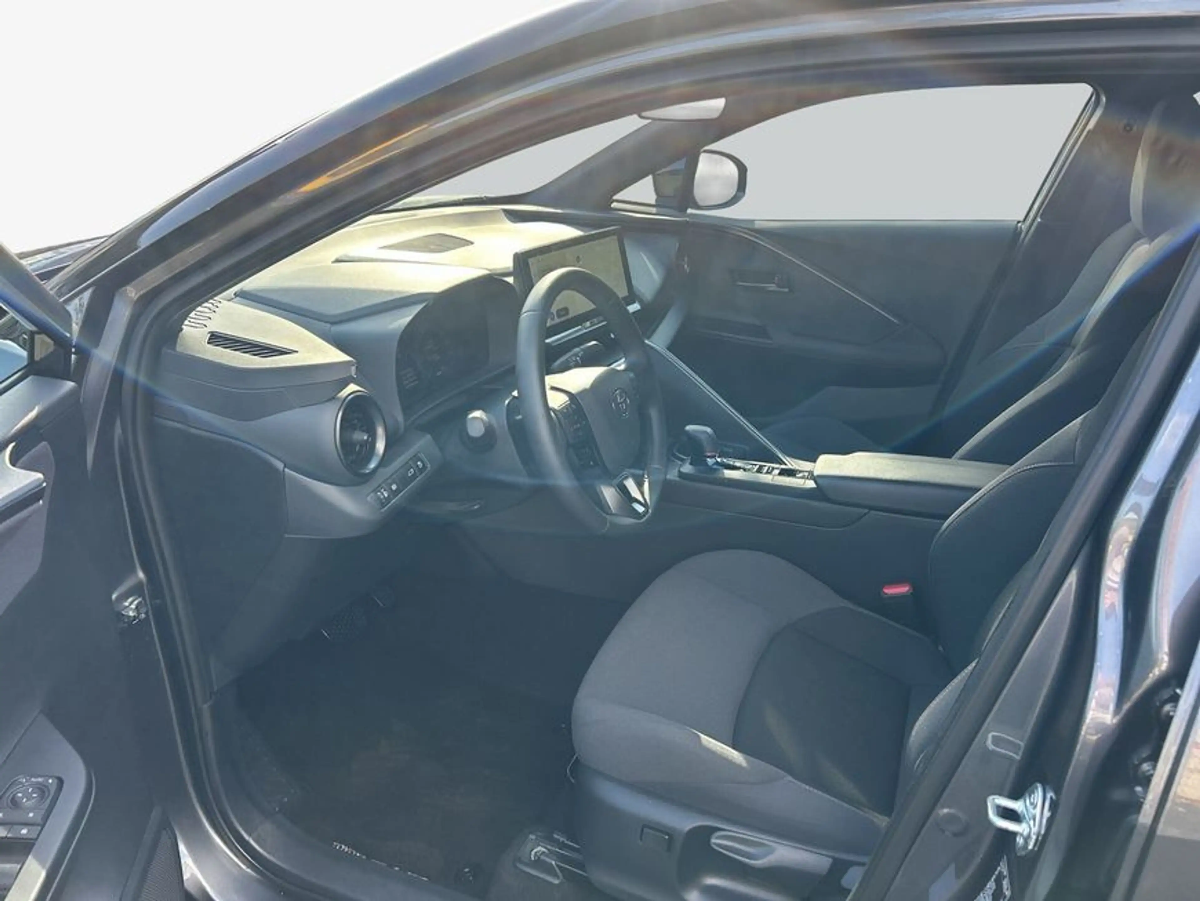 Toyota C-HR 1.8 Hybrid Teamplayer — photo 9