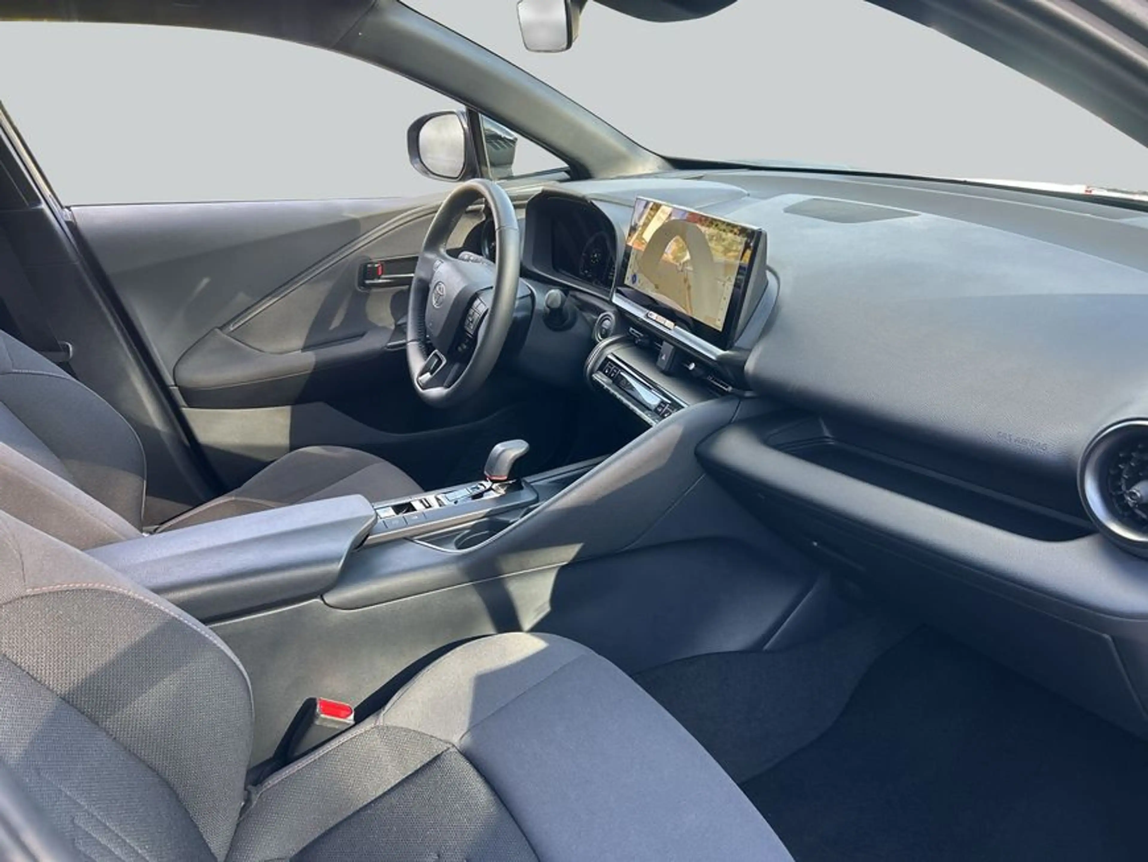 Toyota C-HR 1.8 Hybrid Teamplayer — photo 12