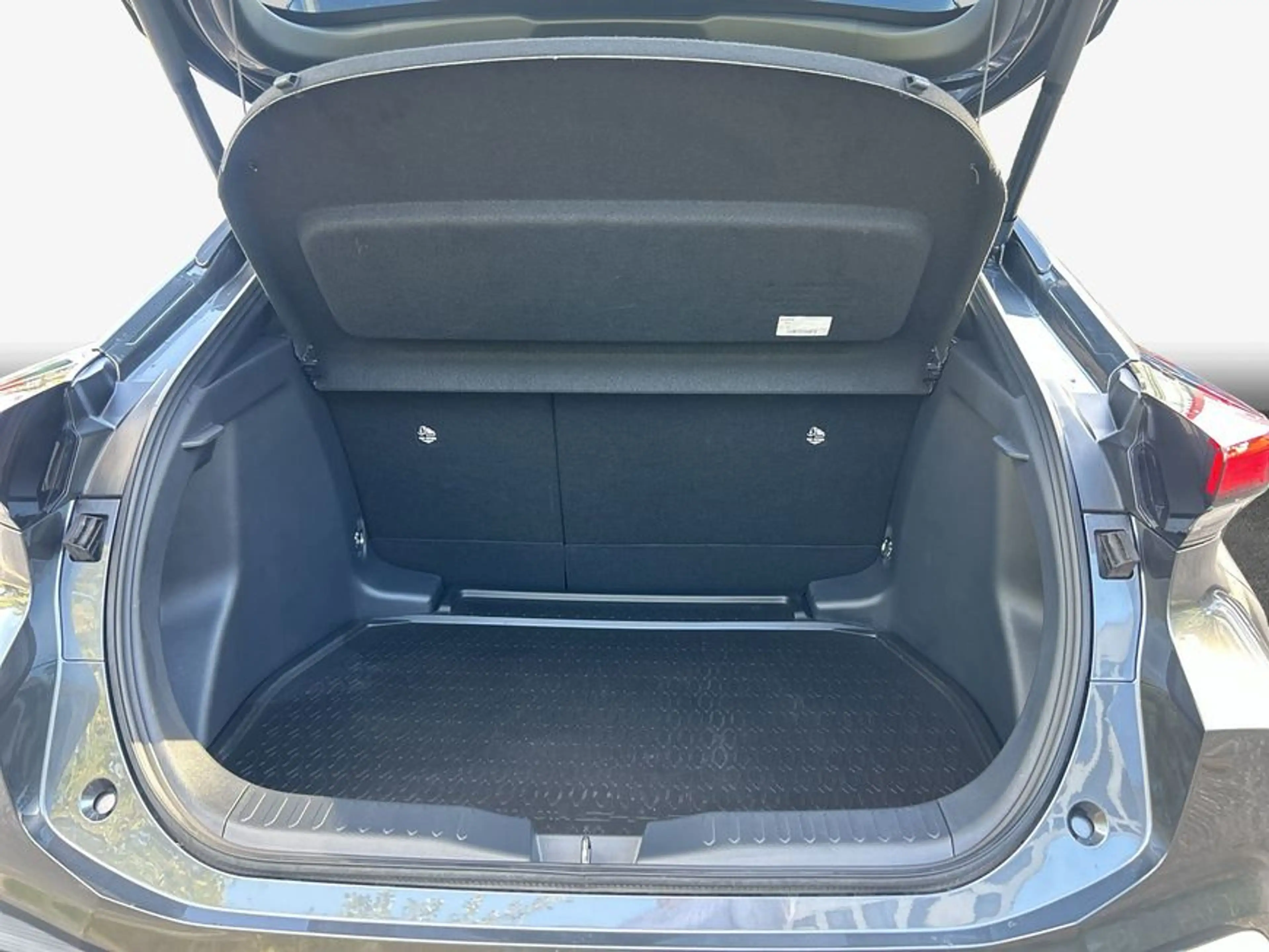 Toyota C-HR 1.8 Hybrid Teamplayer — photo 8