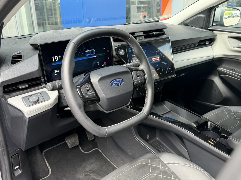 Ford Puma Gen-E Premium 44 kWh Matrix LED | 1-pedal drive | Winter — photo 9