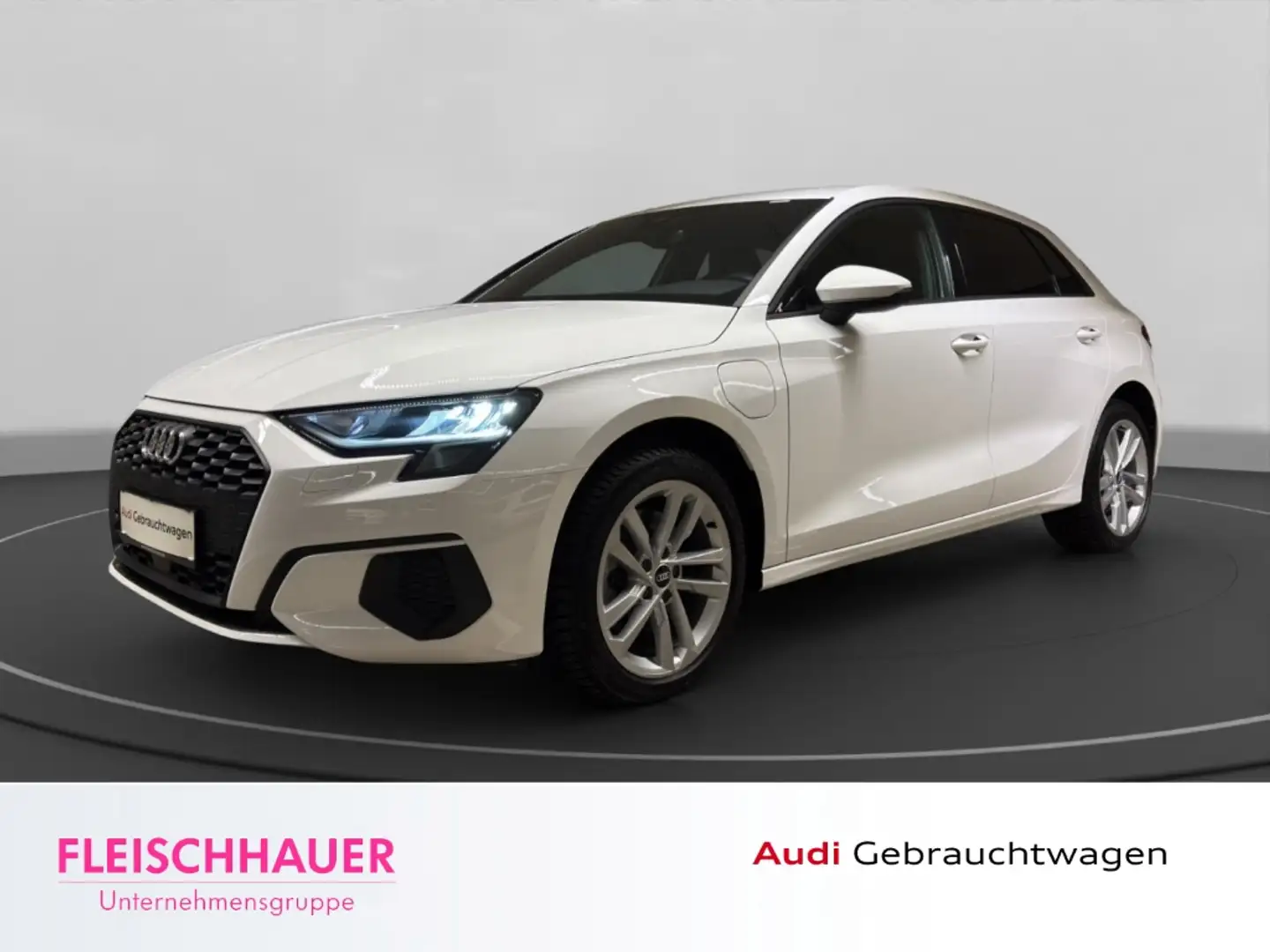 Audi A3 Sportback 40 TFSI e LED+ACC+PDC+SHZ+DC+DAB+CARPLAY Weiß - 1