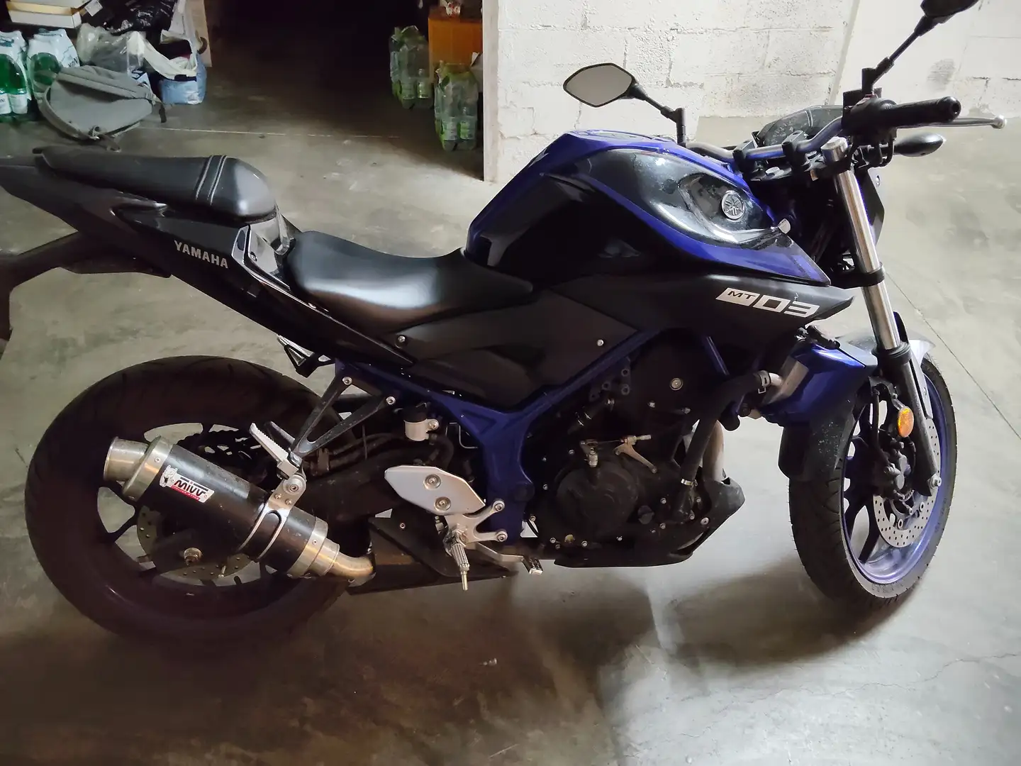 Yamaha MT-03 Nero - 2