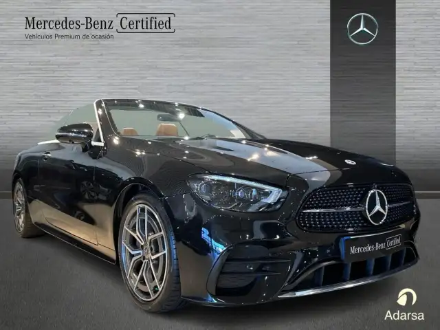 Mercedes-Benz E-Class view 3