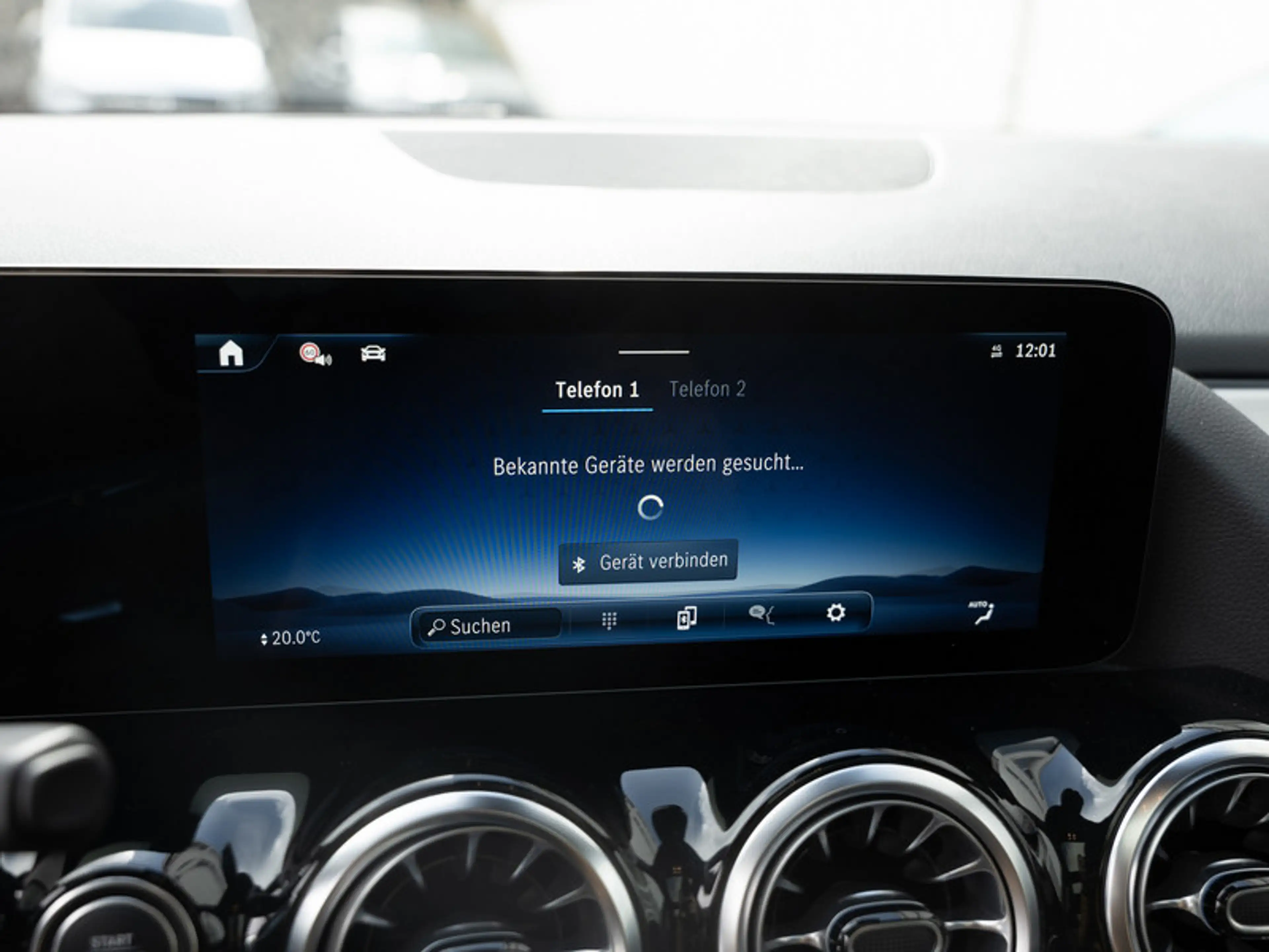 Mercedes-Benz GLA 220 d 4MATIC AMG-Sport+Pano+Distr+MLB+Night — photo 13