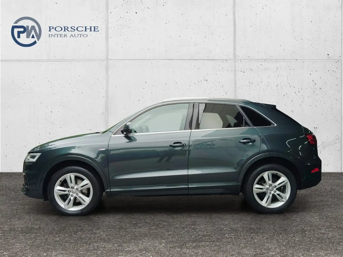 Audi Q3 2.0 TDI quattro intense + Grün - 2