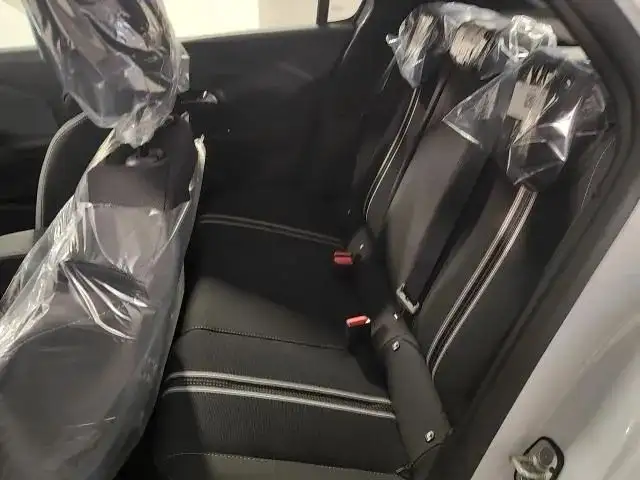 Opel Corsa view 9
