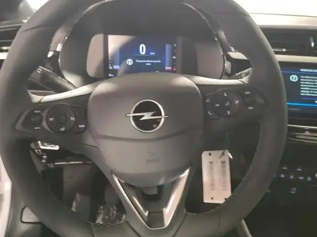 Opel Corsa view 12