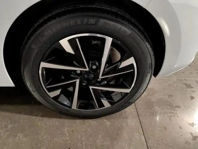Opel Corsa view 7