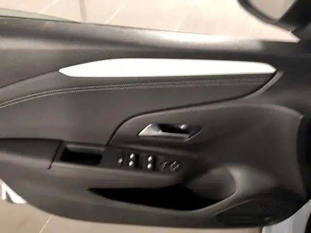Opel Corsa view 17