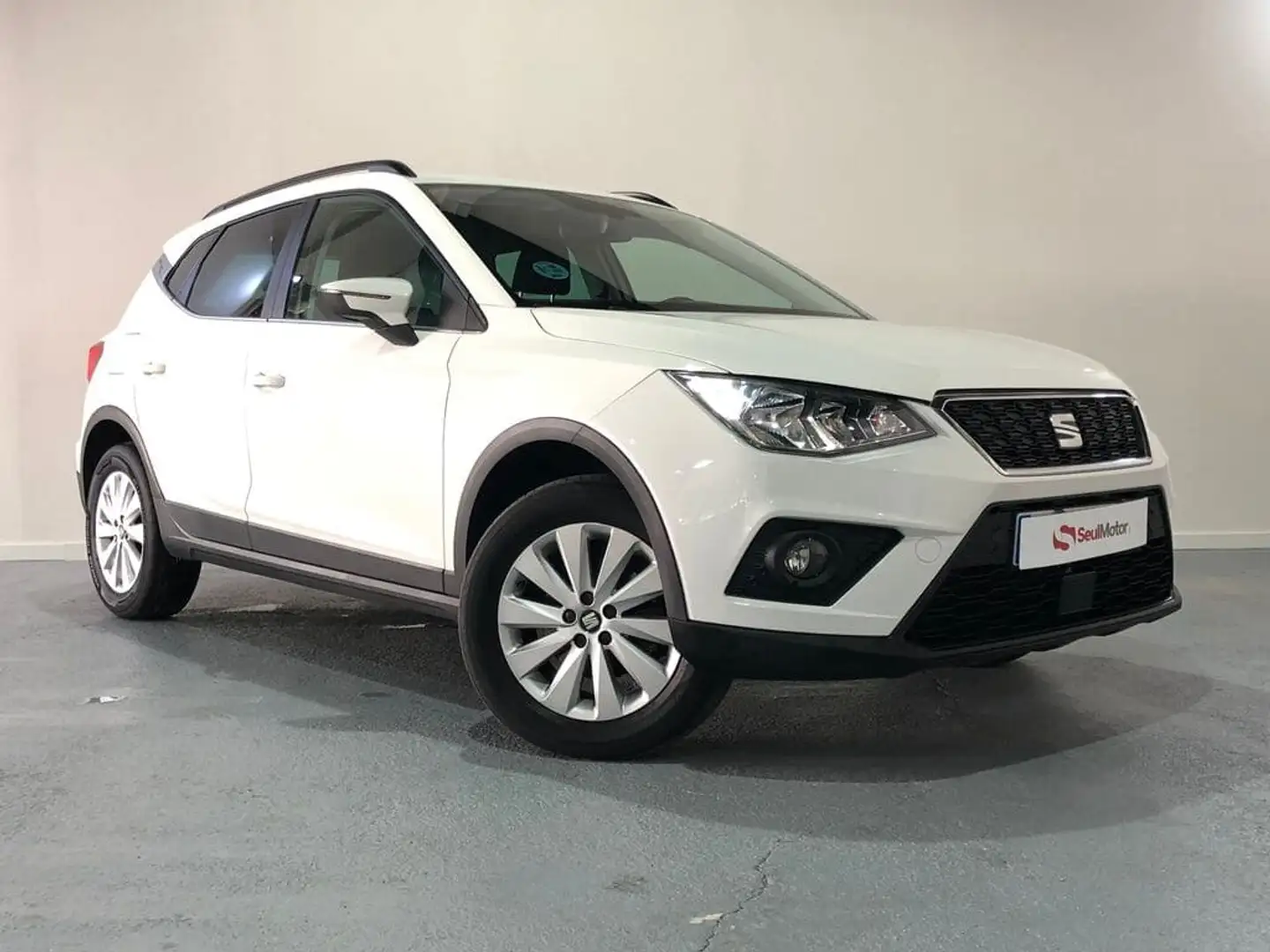 SEAT Arona 1.0 TSI Ecomotive S&S Style 95 Weiß - 1
