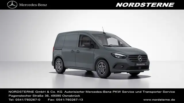 Mercedes-Benz null