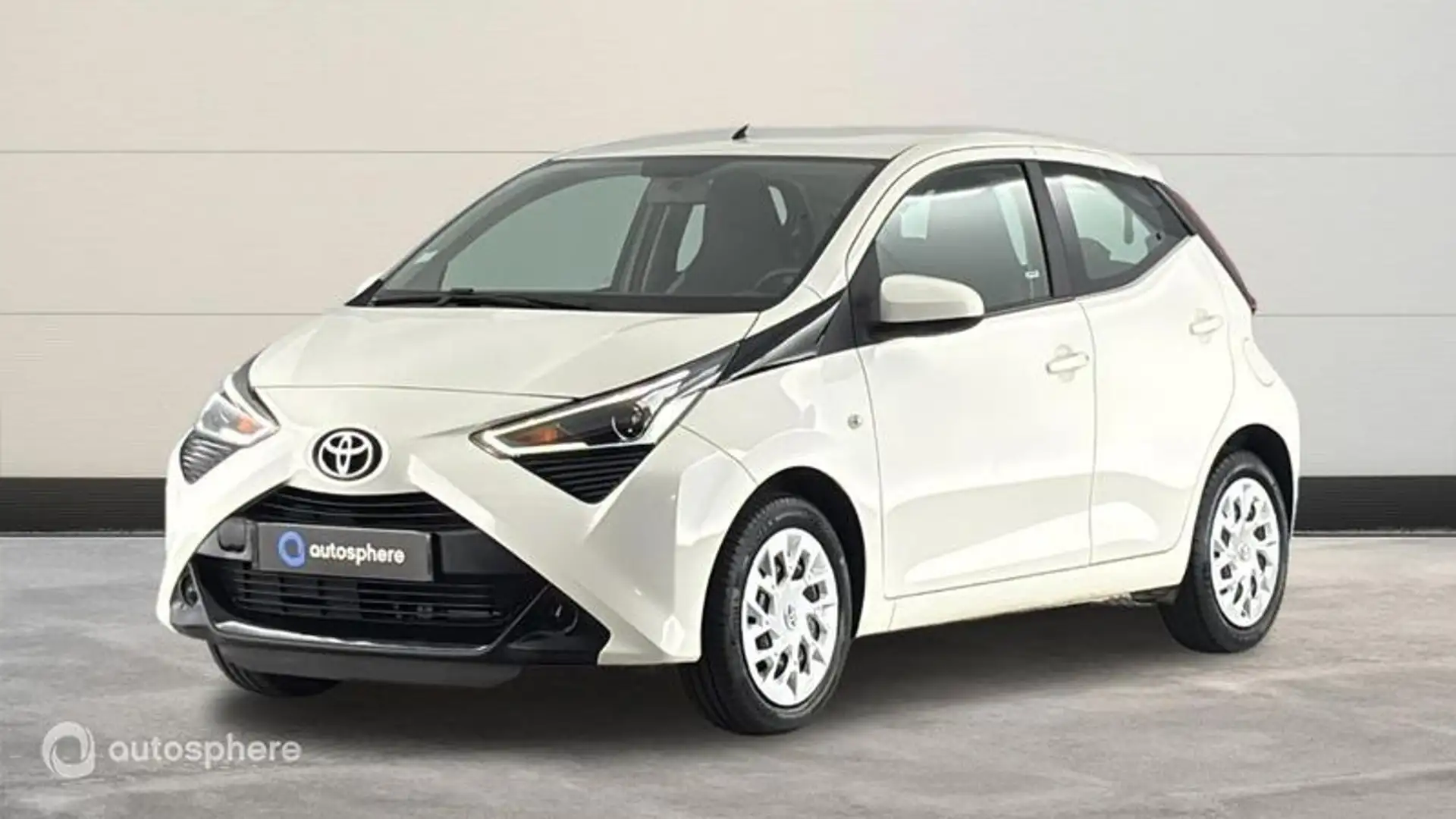 Toyota Aygo 1.0 VVT-i 69ch x-play 5p - 1