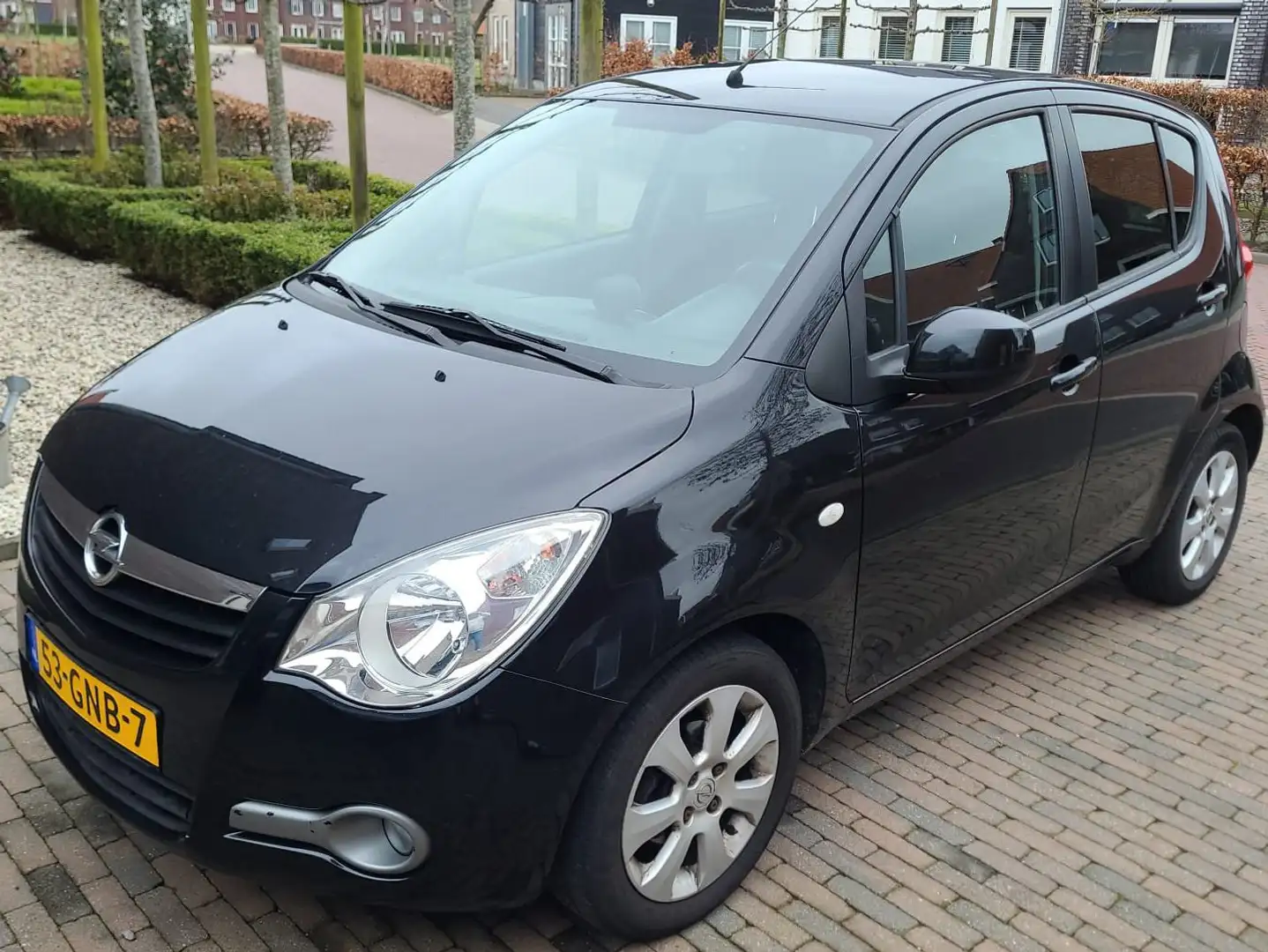 Opel Agila 1.2 Enjoy Fekete - 1