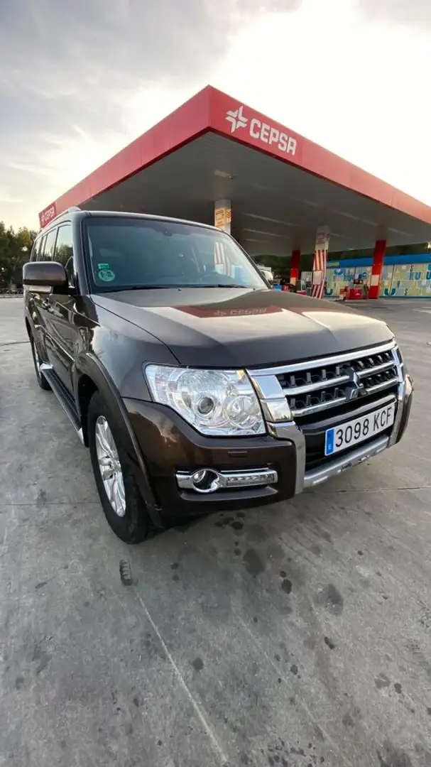 Mitsubishi Montero 3.2DI-D Kaiteki 5AT 190 - 1