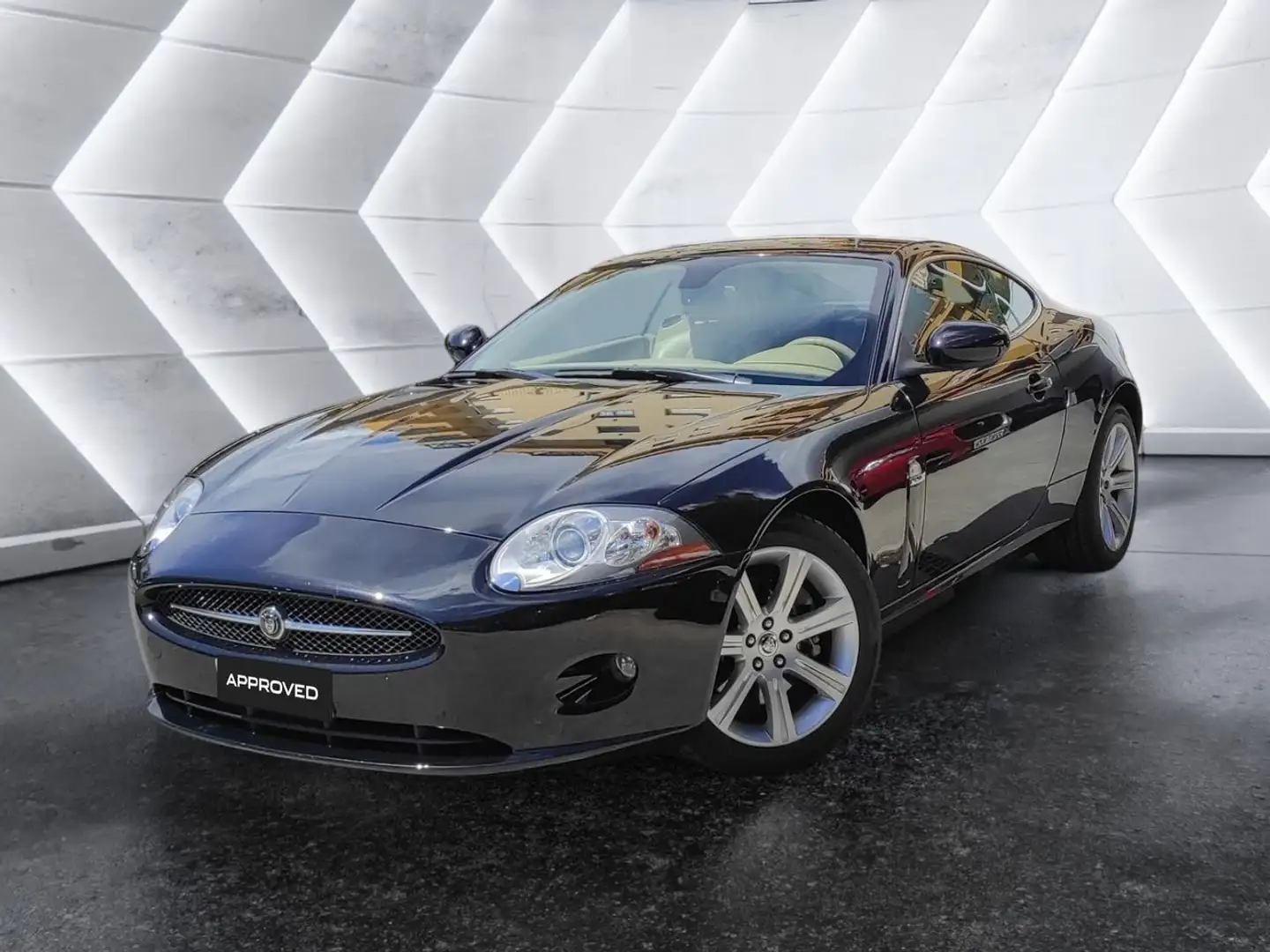 Jaguar XK coupé 3.6 V8 (X150) Negru - 1