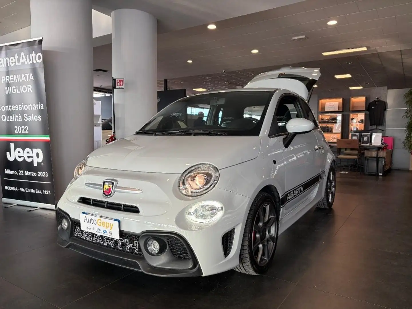 Abarth 595 1.4 Turbo T-Jet 145 CV Gris - 1
