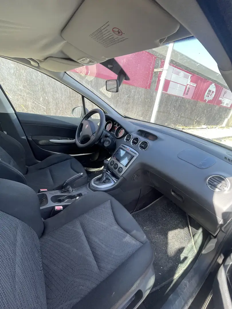 Peugeot 308 5p 1.6 hdi 8v Business 93cv - 2