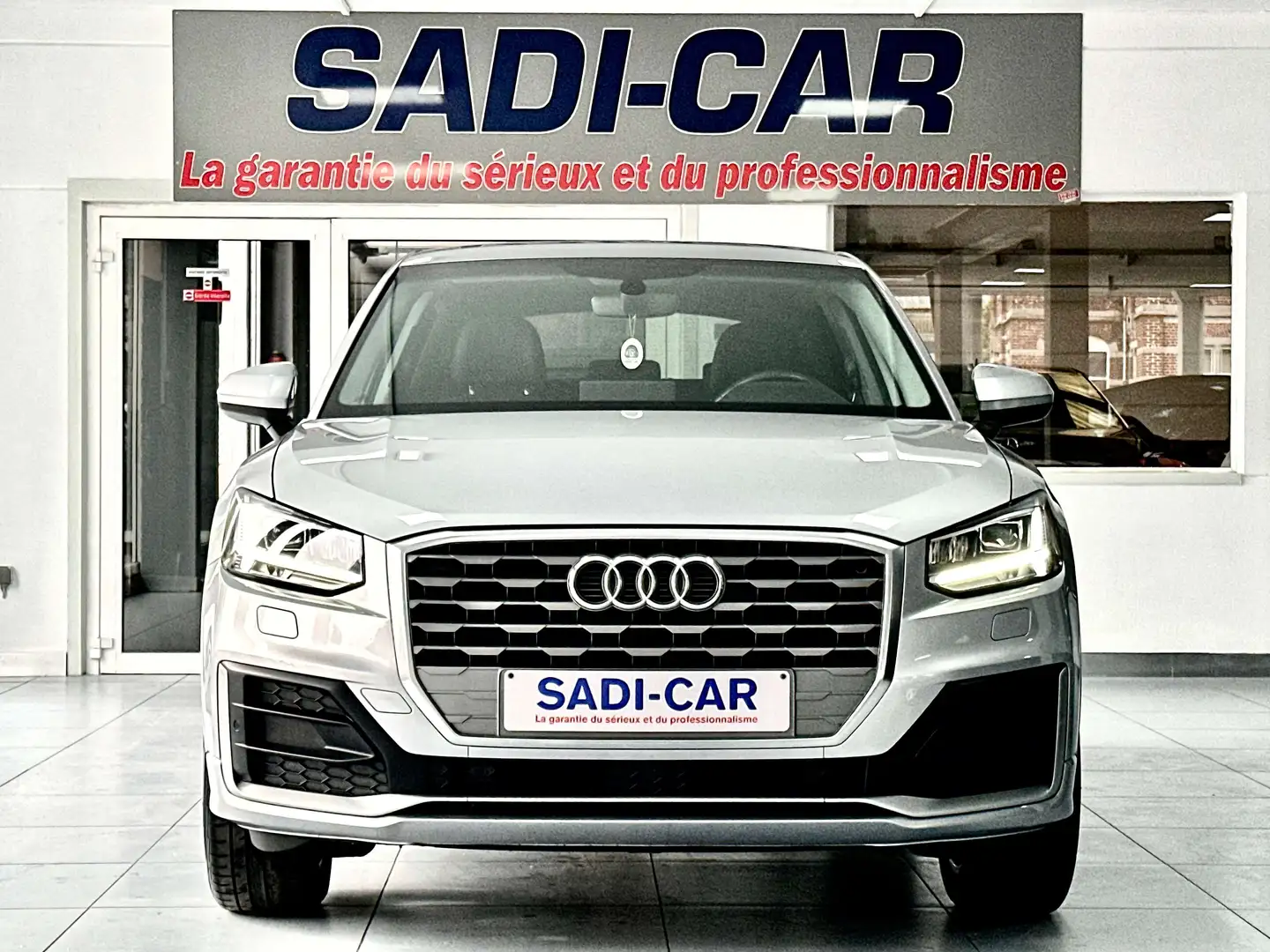Audi Q2 35 TFSI 1,5i 150cv S Tronic - S LINE EDITION Gris - 2